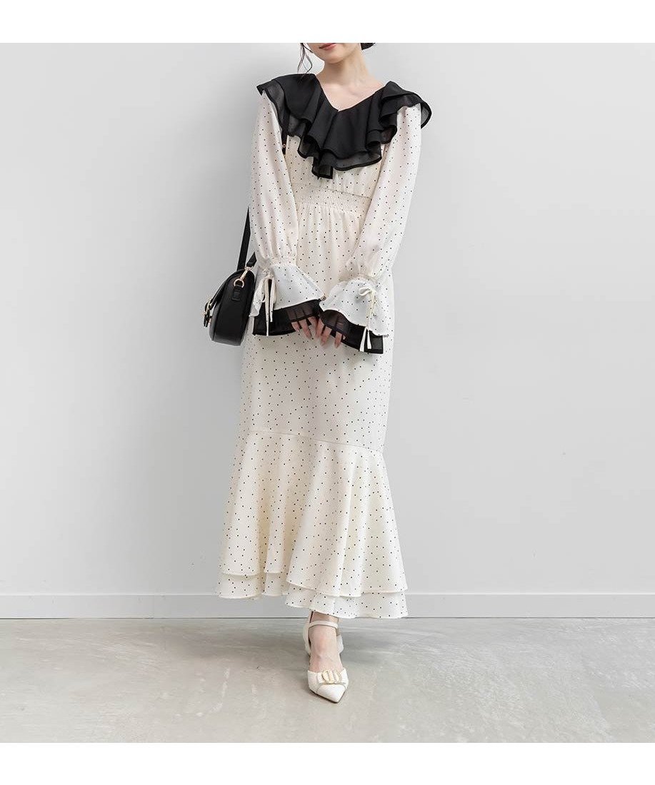【ランダ/RANDA】のラッフルカラーフリルシフォンワンピース インテリア・キッズ・メンズ・レディースファッション・服の通販 founy(ファニー) 　ファッション　Fashion　レディースファッション　Fashion for Women　ワンピース　Dresses　おすすめ　Recommended / Our Picks　インナー　Innerwear　カーディガン　Cardigan, Knitwear　シフォン　Chiffon, Lightweight Fabric　ジャケット　Jacket, Outerwear　ドット　Polka Dot, Dot Pattern　フェミニン　Feminine, Girly　フリル　Frill, Ruffle　マーメイド　Mermaid, Fishtail Silhouette　モノトーン　Monotone, Black and White　WHITE|ID: prp329100004819730 ipo3291000000035020702
