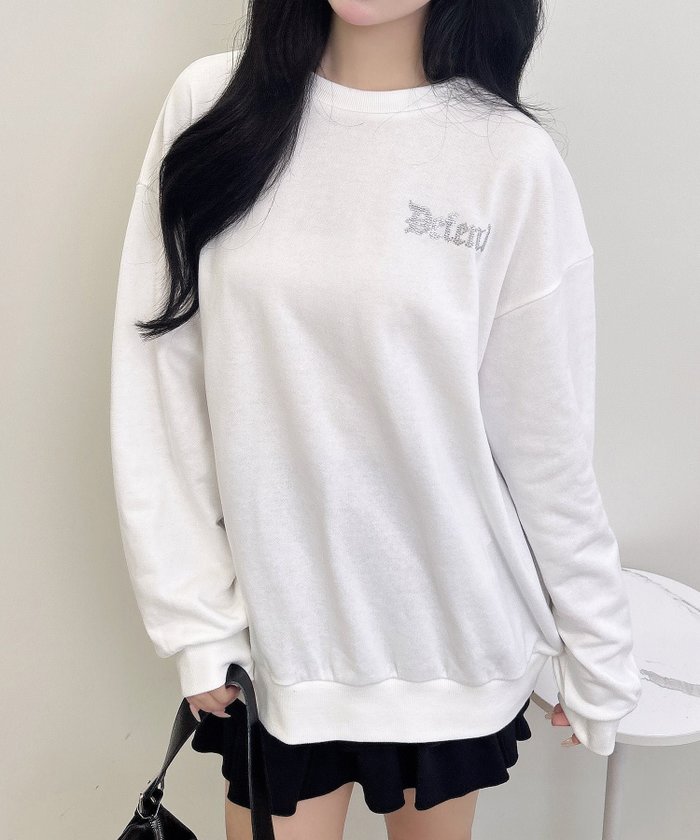 【イング/INGNI】のBackラインストーン裏毛チュニック インテリア・キッズ・メンズ・レディースファッション・服の通販 founy(ファニー) https://founy.com/ ファッション Fashion レディースファッション Fashion for Women トップス・カットソー Cut & Sew Tops おすすめ Recommended / Our Picks クール Cool, Chic シンプル Simple, Minimal スタイリッシュ Stylish, Fashionable ストーン Stone, Gem-Like スマホ Smartphone, Mobile Device チュニック Tunic, Long Top ビッグ Big, Oversized フロント Front, Front Design |ID: prp329100004819783 ipo3291000000035021459