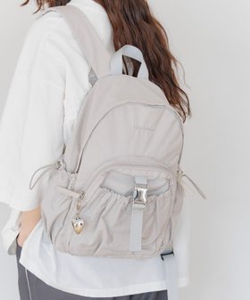 【ニコアンド/niko and】のオリジナルギャザーライトデイパック 人気、トレンドファッション・服の通販 founy(ファニー) ファッション Fashion レディースファッション Fashion for Women ギャザー Gathered, Ruffled チャーム Charm, Pendant デイパック Daypack, Casual Backpack フロント Front, Front Design ポケット Pocket, Pocket Detail リュック Backpack, Rucksack 旅行 Travel ビジネス 仕事 通勤 Business / Work / Commuting |ID:prp329100004819873