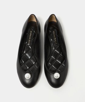 【ユナイテッドアローズ/UNITED ARROWS】 PIPPICHIC CHUCHU F/PRL フラットシューズ人気、トレンドファッション・服の通販 founy(ファニー) ファッション Fashion レディースファッション Fashion for Women インソール Shoe Insole キルティング Quilted, Quilting シューズ Shoes, Footwear シンプル Simple, Minimal パール Pearl, Pearl Accent フェミニン Feminine, Girly フラット Flat, Flat Shoes エレガント 上品 Elegant ビジネス 仕事 通勤 Business / Work / Commuting |ID:prp329100004819986