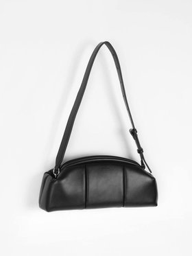 【ラシュッド/LASUD】のPUFF CLASP CLUTCH 人気、トレンドファッション・服の通販 founy(ファニー) ファッション Fashion レディースファッション Fashion for Women バッグ Bags オケージョン Occasion Wear クラッチ Clutch, Clutch Bag ショルダー Shoulder, Shoulder Strap ダウン Down, Puffer ベーシック Basic, Essential ボンディング Bonding, Bonded Fabric |ID:prp329100004820004