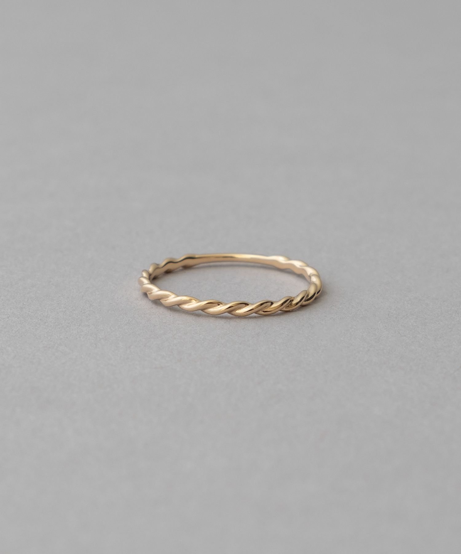 【エテ/ete】のレイヤード K10YG ツイスト リング インテリア・キッズ・メンズ・レディースファッション・服の通販 founy(ファニー) 　ファッション　Fashion　レディースファッション　Fashion for Women　おすすめ　Recommended / Our Picks　ツイスト　Tweed, Tweed Fabric　フォルム　Silhouette, Form　イエローゴールド|ID: prp329100004820085 ipo3291000000035025035