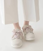 【ヒロコビス/HIROKO BIS】の【靴紐2WAY / WEB限定カラー アイボリー】レースアップニットスニーカー 人気、トレンドファッション・服の通販 founy(ファニー) ファッション Fashion レディースファッション Fashion for Women サテン Satin, Glossy Fabric スニーカー Sneakers, Trainers ドッキング Docking, Mixed Material メタリック Metallic, Shiny Finish メッシュ Mesh, Net Fabric リボン Ribbon, Bow thumbnail アイボリー|ID: prp329100004820122 ipo3291000000035025289