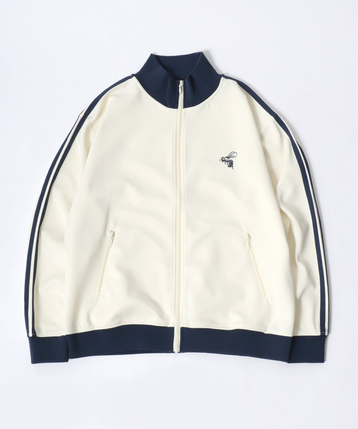 【サロン ハミュー/salong hameu】のトラックジャケット メンズ レディース ジャージ 蜂さん 刺繍 ライン ユニセックス オーバーサイズ インテリア・キッズ・メンズ・レディースファッション・服の通販 founy(ファニー) 　ファッション　Fashion　レディースファッション　Fashion for Women　アウター　Coat / Outerwear Collection　レディースジャケット・軽アウター　Jackets　アクセサリー　Fashion Accessories　カーゴパンツ　Cargo Pants, Utility Pants　ガーリー　Girly, Feminine Style　キャップ　Cap, Baseball Cap　キャミワンピース　Cami Dress, Slip Dress　コンパクト　Compact, Small Size　サマー　Summer, Summer Style　サングラス　Sunglasses, Shades　サンダル　Sandals, Summer Shoes　シルバー　Silver, Metallic Silver　ジップアップ　Zip-Up, Full Zip　ジャケット　Jacket, Outerwear　スタンド　Stand Collar, Upright Stand　スポーツ　Sports, Activewear　セットアップ　Set-Up, Coordinated Outfit　ダウン　Down, Puffer　トレンド　Trend, Trending Now　人気　Popular, Best Seller　バルーン　Balloon, Balloon Silhouette　バレエ　Ballet, Ballet Style　ビスチェ　Bustier, Corset Top　ビッグ　Big, Oversized　ボックス　Boxy, Box Shape　別注　Limited Edition, Custom Order　半袖　Short Sleeve, Half Sleeve　ミックス　Mix, Mixed Style　ホワイト系その他2|ID: prp329100004820167 ipo3291000000035025629