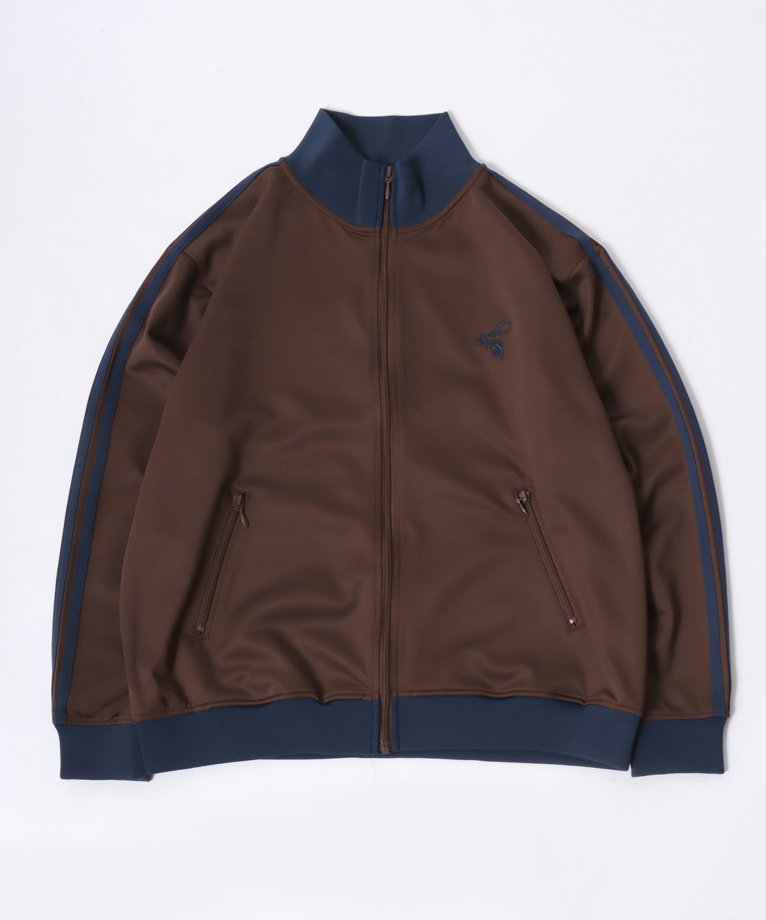 【サロン ハミュー/salong hameu】のトラックジャケット メンズ レディース ジャージ 蜂さん 刺繍 ライン ユニセックス オーバーサイズ インテリア・キッズ・メンズ・レディースファッション・服の通販 founy(ファニー) 　ファッション　Fashion　レディースファッション　Fashion for Women　アウター　Coat / Outerwear Collection　レディースジャケット・軽アウター　Jackets　アクセサリー　Fashion Accessories　カーゴパンツ　Cargo Pants, Utility Pants　ガーリー　Girly, Feminine Style　キャップ　Cap, Baseball Cap　キャミワンピース　Cami Dress, Slip Dress　コンパクト　Compact, Small Size　サマー　Summer, Summer Style　サングラス　Sunglasses, Shades　サンダル　Sandals, Summer Shoes　シルバー　Silver, Metallic Silver　ジップアップ　Zip-Up, Full Zip　ジャケット　Jacket, Outerwear　スタンド　Stand Collar, Upright Stand　スポーツ　Sports, Activewear　セットアップ　Set-Up, Coordinated Outfit　ダウン　Down, Puffer　トレンド　Trend, Trending Now　人気　Popular, Best Seller　バルーン　Balloon, Balloon Silhouette　バレエ　Ballet, Ballet Style　ビスチェ　Bustier, Corset Top　ビッグ　Big, Oversized　ボックス　Boxy, Box Shape　別注　Limited Edition, Custom Order　半袖　Short Sleeve, Half Sleeve　ミックス　Mix, Mixed Style　ブラウン系その他2|ID: prp329100004820167 ipo3291000000035025649