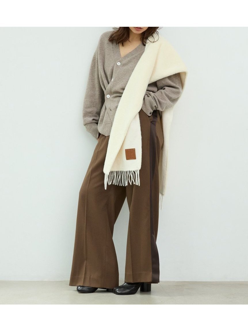 【ミースロエ/MIESROHE】のウール混サテンラインマニッシュパンツ インテリア・キッズ・メンズ・レディースファッション・服の通販 founy(ファニー) 　ファッション　Fashion　レディースファッション　Fashion for Women　パンツ　Pants & Trousers　サテン　Satin, Glossy Fabric　シンプル　Simple, Minimal　ストレート　Straight, Straight Cut　スマート　Smart, Elegant　パターン　Pattern, Design Print　マニッシュ　Mannish, Boyish　冬　Winter / This Winter　BRW[058]|ID: prp329100004820245 ipo3291000000035026526