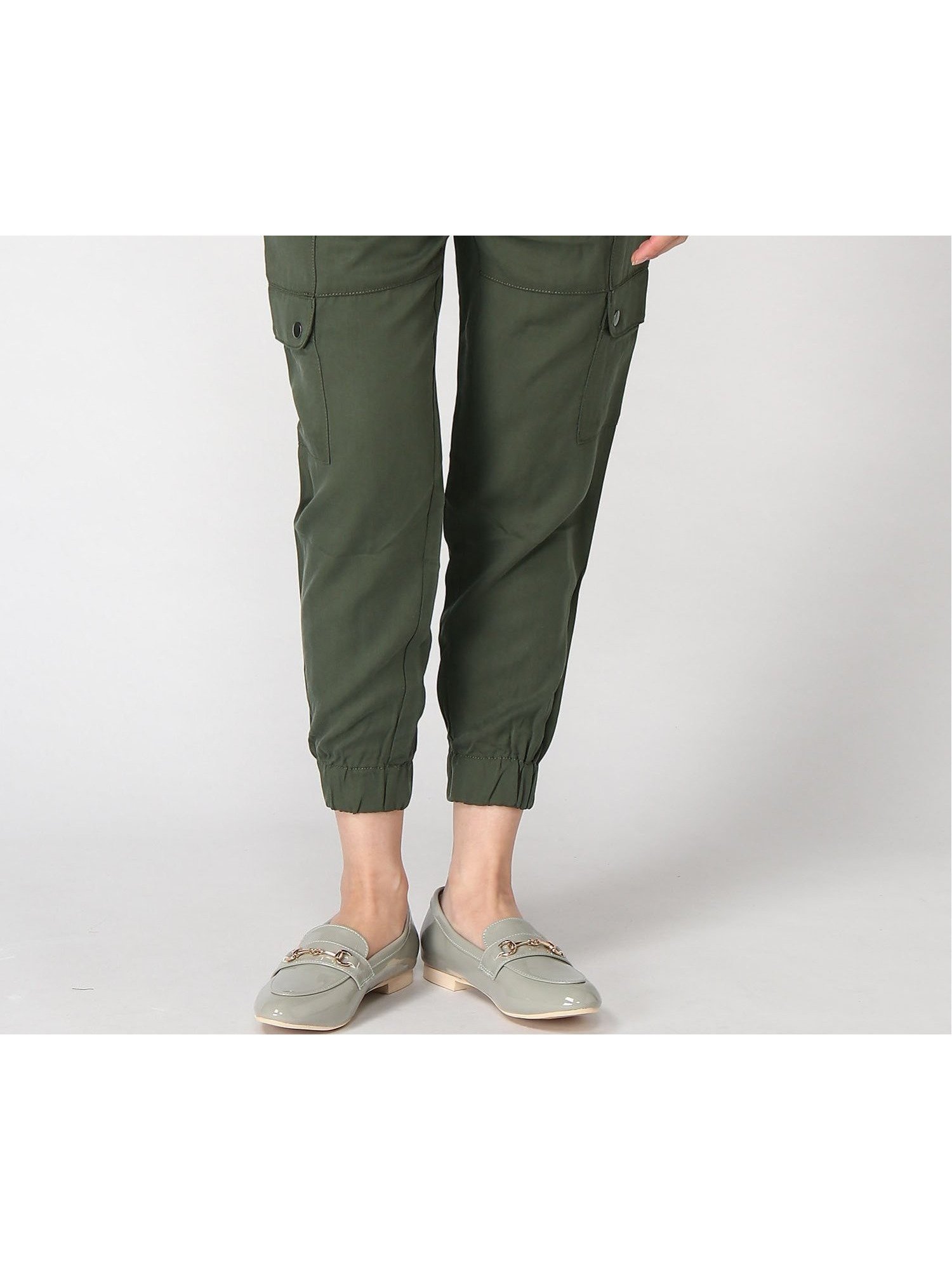 【バナナリパブリック ファクトリーストア/BANANA REPUBLIC FACTORY STORE】のBANANA REPUBLIC FACTORY STORE テンセルソフトカーゴパンツ インテリア・キッズ・メンズ・レディースファッション・服の通販 founy(ファニー) 　ファッション　Fashion　レディースファッション　Fashion for Women　パンツ　Pants & Trousers　カーゴパンツ　Cargo Pants, Utility Pants　ポケット　Pocket, Pocket Detail　STEEL_GREEN_GLOBAL|ID: prp329100004820296 ipo3291000000035027066