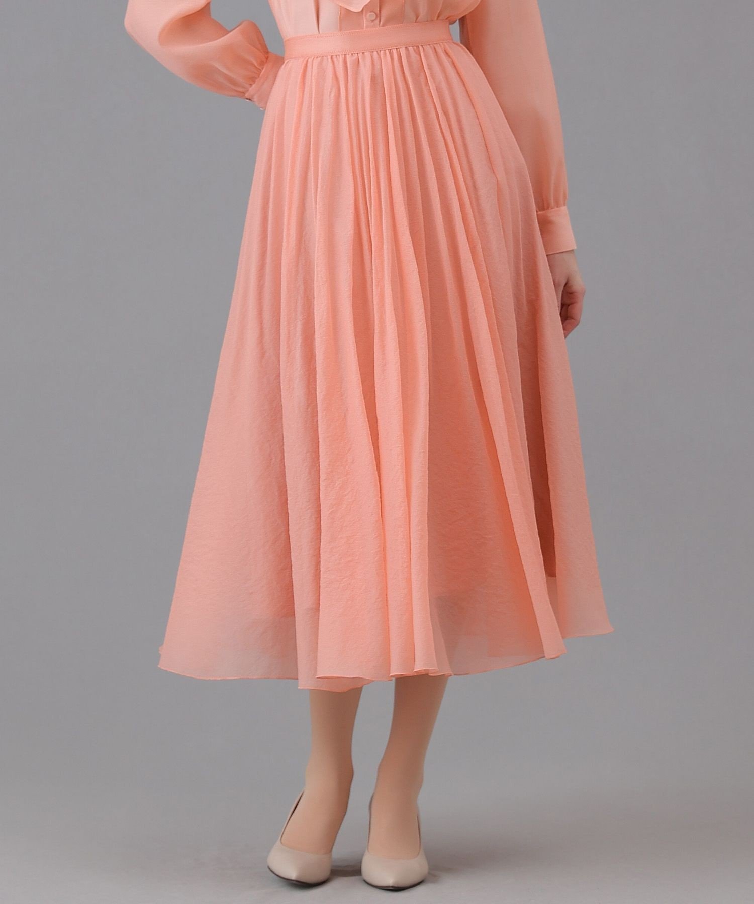 【アナイ/ANAYI】の【Eternal Line 2026】オーガンジーエアリープリーツ スカート インテリア・キッズ・メンズ・レディースファッション・服の通販 founy(ファニー) 　ファッション　Fashion　レディースファッション　Fashion for Women　スカート　Skirts　プリーツスカート / 上品フェミニンスタイル　Pleated Skirts　エアリー　Airy Texture　オーガンジー　Organza Fabric　ギャザー　Gathered, Ruffled　サテン　Satin, Glossy Fabric　スマート　Smart, Elegant　ツイード　Twill, Twill Weave　フェミニン　Feminine, Girly　プリーツ　Pleats, Pleated　ランダム　Random, Irregular　ロング　Long, Long-Length　ワッシャー　Washer, Crinkled Finish　再入荷　Restock / Back in Stock　coral|ID: prp329100004820340 ipo3291000000035027557