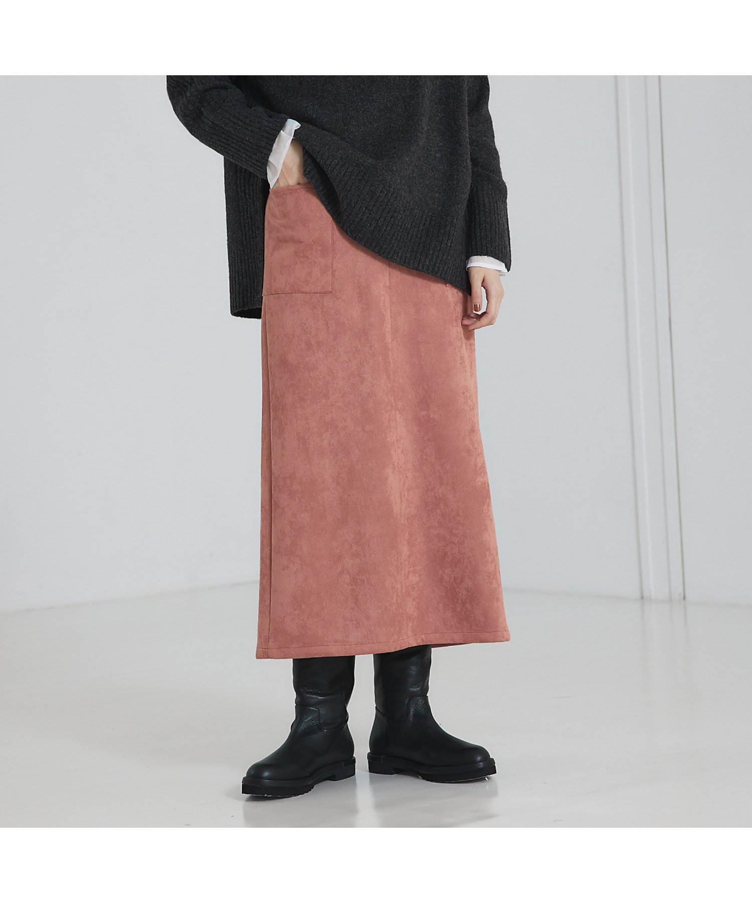 【アバハウスマヴィ/abahouse mavie】のフェイク(スエード レザー)ロングタイトスカート インテリア・キッズ・メンズ・レディースファッション・服の通販 founy(ファニー) 　ファッション　Fashion　レディースファッション　Fashion for Women　スカート　Skirts　コンパクト　Compact, Small Size　ストレッチ　Stretch, Stretchy Fabric　トレンド　Trend, Trending Now　フェイク　Faux, Fake　フェイクレザー　Faux Leather, PU Leather　秋　Autumn　ビジネス 仕事 通勤　Business / Work / Commuting　スモークピンク|ID: prp329100004820362 ipo3291000000035027794