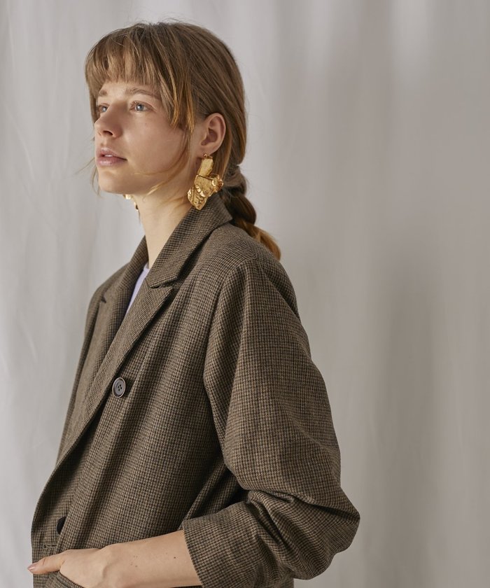 【トロワズィエムチャコ/troisieme CHACO】のtroisiemechaco/ジャケットコート インテリア・キッズ・メンズ・レディースファッション・服の通販 founy(ファニー) https://founy.com/ ファッション Fashion レディースファッション Fashion for Women アウター Coat / Outerwear Collection コート・ロングコート・ピーコート Long Coats, Peacoats & More レディースジャケット・軽アウター Jackets ショルダー Shoulder, Shoulder Strap ジャケット Jacket, Outerwear ダブル Double, Double-Breasted 今季 This Season, Current Season 冬 Winter / This Winter 秋 Autumn |ID: prp329100004820393 ipo3291000000035028094