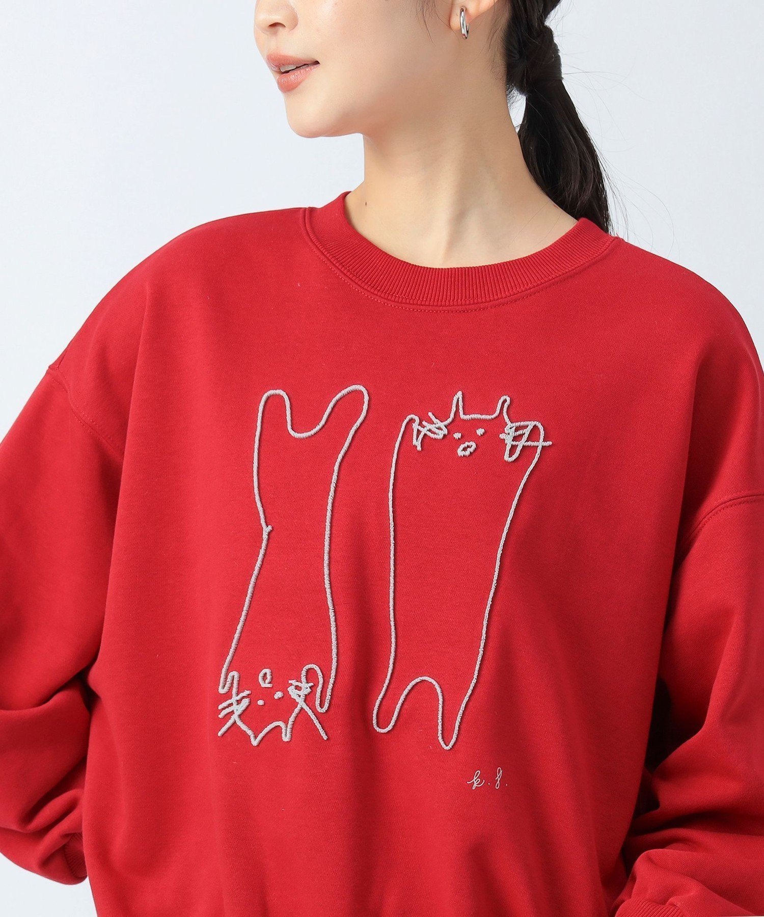 【ビームス ハート/BEAMS HEART】のアート ネコ 刺繍 スウェット 人気、トレンドファッション・服の通販 founy(ファニー) 　ファッション　Fashion　レディースファッション　Fashion for Women　トップス・カットソー　Cut & Sew Tops　レディースパーカー・カジュアルフーディー　Casual Hoodies & Sweatshirts　スウェット・クルーネックトップス　Sweatshirts & Crewnecks / Relaxed Fit Sweat Tops　おすすめ　Recommended / Our Picks　スウェット / スエット　Sweatshirt, Sweatwear　ネコ　Cat, Feline Motif　バランス　Balance, Style Balance　モチーフ　Motif, Design Theme　モノトーン　Monotone, Black and White　ロング　Long, Long-Length　 other-1|ID: prp329100004820395 ipo3291000000035028099