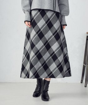 【コムサイズム/COMME CA ISM】のチェック柄 ニットスカート / セットアップ対応 人気、トレンドファッション・服の通販 founy(ファニー) ファッション Fashion レディースファッション Fashion for Women セットアップ Matching Sets スカート・ミニ/ミディ/マキシ Skirts / Mini, Midi & Maxi Skirts クラシカル Classical, Vintage-Inspired セットアップ Set-Up, Coordinated Outfit チェック Check, Plaid, Tartan バイアス Bias, Diagonal Cut ポケット Pocket, Pocket Detail A/W・秋冬 Autumn/Winter |ID:prp329100004820424