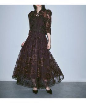 【ビーフラット/bflat】のグラデーションレースボレロ ウエストタックフレアドレス 人気、トレンドファッション・服の通販 founy(ファニー) ファッション Fashion レディースファッション Fashion for Women アウター Coat / Outerwear Collection ボレロ・ショート丈ジャケット / ドレス羽織りに Boleros & Short Jackets ワンピース Dresses フォーマル・パーティードレス・結婚式用ドレス Elegant & Casual Dresses キャミソール Camisole, Spaghetti Strap Top クラシカル Classical, Vintage-Inspired グラデーション Gradient, Ombre シンプル Simple, Minimal スリーブ Sleeve, Long Sleeve / Short Sleeve セットアップ Set-Up, Coordinated Outfit チュール Tulip, Tulip Motif トレンド Trend, Trending Now 人気 Popular, Best Seller パイピング Piping, Trim Design フィット Fit, Slim Fit フレア Flare, Flared ボレロ Bolero, Short Cardigan ポケット Pocket, Pocket Detail リボン Ribbon, Bow レース Lace, Lace Fabric 結婚式 Wedding |ID:prp329100004820496