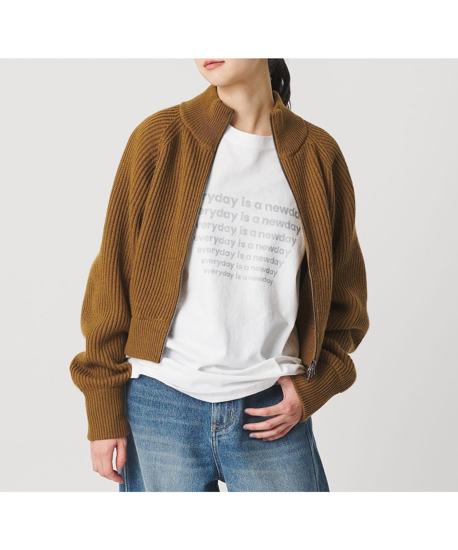 【ビューティ&ユース ユナイテッドアローズ/BEAUTY&YOUTH / UNITED ARROWS】のウールブレンドアゼ ジップショートカーディガン 人気、トレンドファッション・服の通販 founy(ファニー) 　ファッション　Fashion　レディースファッション　Fashion for Women　トップス・カットソー　Cut & Sew Tops　カーディガン・羽織り　Layered Style Cardigans　アクリル　Acrylic Material　畦　Ribbed Knit　カーディガン　Cardigan, Knitwear　コンパクト　Compact, Small Size　ショート　Short, Short Length　ジップ　Zip, Zipper　スニーカー　Sneakers, Trainers　スラックス　Slacks, Dress Pants　デニム　Denim, Jeans Material　羽織　Haori, Light Jacket　リラックス　Relax, Relaxed Fit　おすすめ　Recommended / Our Picks　 other-1|ID: prp329100004820511 ipo3291000000035029327