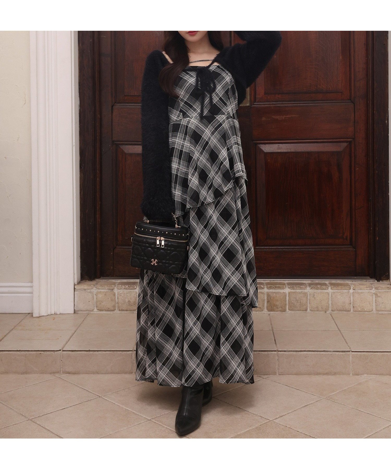 【ナイスクラップ/NICE CLAUP】のボレロセットイレヘムワンピース インテリア・キッズ・メンズ・レディースファッション・服の通販 founy(ファニー) 　ファッション　Fashion　レディースファッション　Fashion for Women　アウター　Coat / Outerwear Collection　ボレロ・ショート丈ジャケット / ドレス羽織りに　Boleros & Short Jackets　カーディガン　Cardigan, Knitwear　ガーリー　Girly, Feminine Style　サンダル　Sandals, Summer Shoes　ショート　Short, Short Length　スニーカー　Sneakers, Trainers　バランス　Balance, Style Balance　ロング　Long, Long-Length　A/W・秋冬　Autumn/Winter　冬　Winter / This Winter　おすすめ　Recommended / Our Picks　2025年　2025　2025-2026秋冬・A/W　Autumn/Winter 2025–26 AW25–26　チェック|ID: prp329100004820523 ipo3291000000035029454