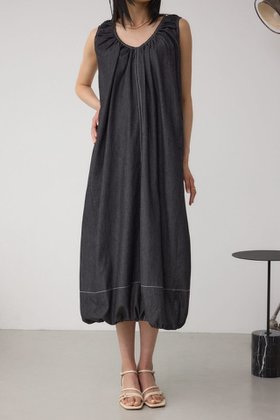 【アズール バイ マウジー/AZUL by moussy】の前後2WAYバルーンギャザーワンピース 人気、トレンドファッション・服の通販 founy(ファニー) ファッション Fashion レディースファッション Fashion for Women ワンピース Dresses キャップ Cap, Baseball Cap ギャザー Gathered, Ruffled スニーカー Sneakers, Trainers デニム Denim, Jeans Material トレンド Trend, Trending Now バルーン Balloon, Balloon Silhouette フレア Flare, Flared リゾート Resort, Vacation Style 夏 Summer |ID:prp329100004820538