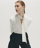 【ピンキーアンドダイアン/Pinky&Dianne】のメタル釦ボウタイブラウス 人気、トレンドファッション・服の通販 founy(ファニー) ファッション Fashion レディースファッション Fashion for Women トップス・カットソー Cut & Sew Tops シャツ・ブラウス・オフィスカジュアル Elegant Blouses & Button-Ups エレガント 上品 Elegant カフス Cuff Design ジャケット Jacket, Outerwear スタンダード Standard, Basic ストレッチ Stretch, Stretchy Fabric ドレープ Drape, Draping Fabric バロック Baroque, Baroque Design メタル Metal, Metal Parts ビジネス 仕事 通勤 Business / Work / Commuting thumbnail ホワイト|ID: prp329100004820545 ipo3291000000035029747