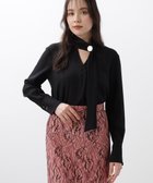 【ピンキーアンドダイアン/Pinky&Dianne】のメタル釦ボウタイブラウス 人気、トレンドファッション・服の通販 founy(ファニー) ファッション Fashion レディースファッション Fashion for Women トップス・カットソー Cut & Sew Tops シャツ・ブラウス・オフィスカジュアル Elegant Blouses & Button-Ups エレガント 上品 Elegant カフス Cuff Design ジャケット Jacket, Outerwear スタンダード Standard, Basic ストレッチ Stretch, Stretchy Fabric ドレープ Drape, Draping Fabric バロック Baroque, Baroque Design メタル Metal, Metal Parts ビジネス 仕事 通勤 Business / Work / Commuting thumbnail ブラック|ID: prp329100004820545 ipo3291000000035029748