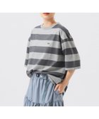 【ビームス ウイメン/BEAMS】の【WEB限定】【別注】LACOSTE / ボーダー ショートスリーブ Tシャツ 人気、トレンドファッション・服の通販 founy(ファニー) ファッション Fashion レディースファッション Fashion for Women トップス・カットソー Cut & Sew Tops シャツ・ブラウス・オフィスカジュアル Elegant Blouses & Button-Ups ロングTシャツ・Tシャツ Longline T-Shirts & Tees ショート Short, Short Length スポーツ Sports, Activewear スラックス Slacks, Dress Pants スリーブ Sleeve, Long Sleeve / Short Sleeve デニム Denim, Jeans Material トレンド Trend, Trending Now 定番 Standard, Basic Item 人気 Popular, Best Seller フランス France, French フレア Flare, Flared ボーダー Border, Stripe ポロシャツ Polo Shirt, Collared Tee 別注 Limited Edition, Custom Order 半袖 Short Sleeve, Half Sleeve モダン Modern, Contemporary リラックス Relax, Relaxed Fit ルーズ Loose, Oversized A/W・秋冬 Autumn/Winter thumbnail GREY|ID: prp329100004820573 ipo3291000000035030095