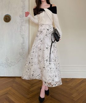 【ロイヤルパーティー/ROYAL PARTY】の花柄オーガンジークロスニットドッキングワンピース 人気、トレンドファッション・服の通販 founy(ファニー) ファッション Fashion レディースファッション Fashion for Women ワンピース Dresses オーガンジー Organza Fabric ドッキング Docking, Mixed Material フレア Flare, Flared ロング Long, Long-Length エレガント 上品 Elegant |ID:prp329100004820578