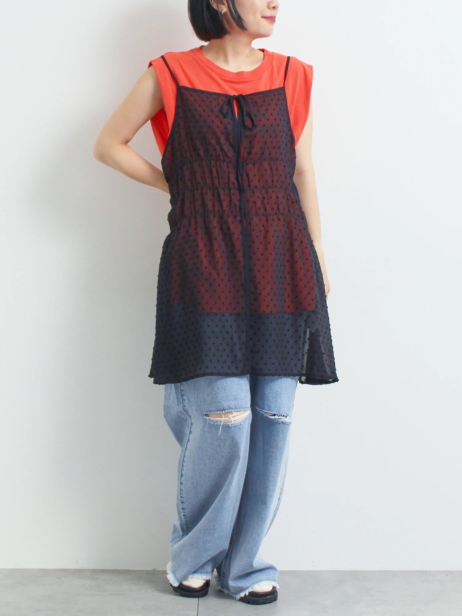 【サマンサモスモス/Samansa Mos2】のドットシアージャカード2WAYキャミチュニック インテリア・キッズ・メンズ・レディースファッション・服の通販 founy(ファニー) ファッション Fashion レディースファッション Fashion for Women トップス・カットソー Cut & Sew Tops キャミソール&ノースリーブ Camisoles & Sleeveless Tops おすすめ Recommended / Our Picks カットソー Cut and Sewn Top シャーリング Shirring, Ruched ブラック|ID: prp329100004820593 ipo3291000000035030307