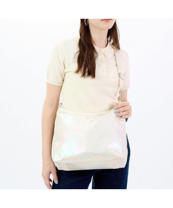 【レスポートサック/LeSportsac】の【公式】レスポートサック ショルダーバッグ 1663LB75 LeSportsac インテリア・キッズ・メンズ・レディースファッション・服の通販 founy(ファニー) https://founy.com/ ファッション Fashion レディースファッション Fashion for Women スポーツウェア Functional & Stylish Sportswear スポーツバッグ・ジム用ポーチ・バックパック Gym Bag / Sports Backpack / Pouch for Training グラデーション Gradient, Ombre 軽量 Lightweight, Ultra Light シンプル Simple, Minimal スクエア Square, Square Shape スマート Smart, Elegant トラベル Travel, Travel Gear 手帳 Planner, Notebook 人気 Popular, Best Seller パール Pearl, Pearl Accent フィット Fit, Slim Fit ポケット Pocket, Pocket Detail おすすめ Recommended / Our Picks 旅行 Travel エレガント 上品 Elegant ビジネス 仕事 通勤 Business / Work / Commuting |ID: prp329100004820693 ipo3291000000035031155