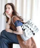 【イストワール/Histoire】のHistoire-U/Moelleux【モワルー】フリルトートバッグ 人気、トレンドファッション・服の通販 founy(ファニー) ファッション Fashion レディースファッション Fashion for Women バッグ Bags 軽量 Lightweight, Ultra Light シンプル Simple, Minimal フィット Fit, Slim Fit フェミニン Feminine, Girly フリル Frill, Ruffle ビジネス 仕事 通勤 Business / Work / Commuting thumbnail SV|ID: prp329100004820704 ipo3291000000035031275