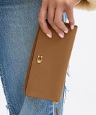 【コーチ/COACH】の【公式】エッセンシャル スリム アコーディオン ジップ ウォレット 人気、トレンドファッション・服の通販 founy(ファニー) ファッション Fashion レディースファッション Fashion for Women ウォレット Wallet クラシック Classic, Timeless Style 軽量 Lightweight, Ultra Light ジップ Zip, Zipper スリム Slim, Slim Fit 財布 Wallet, Purse ニューヨーク New York, NYC Style ポケット Pocket, Pocket Detail おすすめ Recommended / Our Picks ギフト プレゼント Gift / Present thumbnail BROWN|ID: prp329100004820766 ipo3291000000035032478