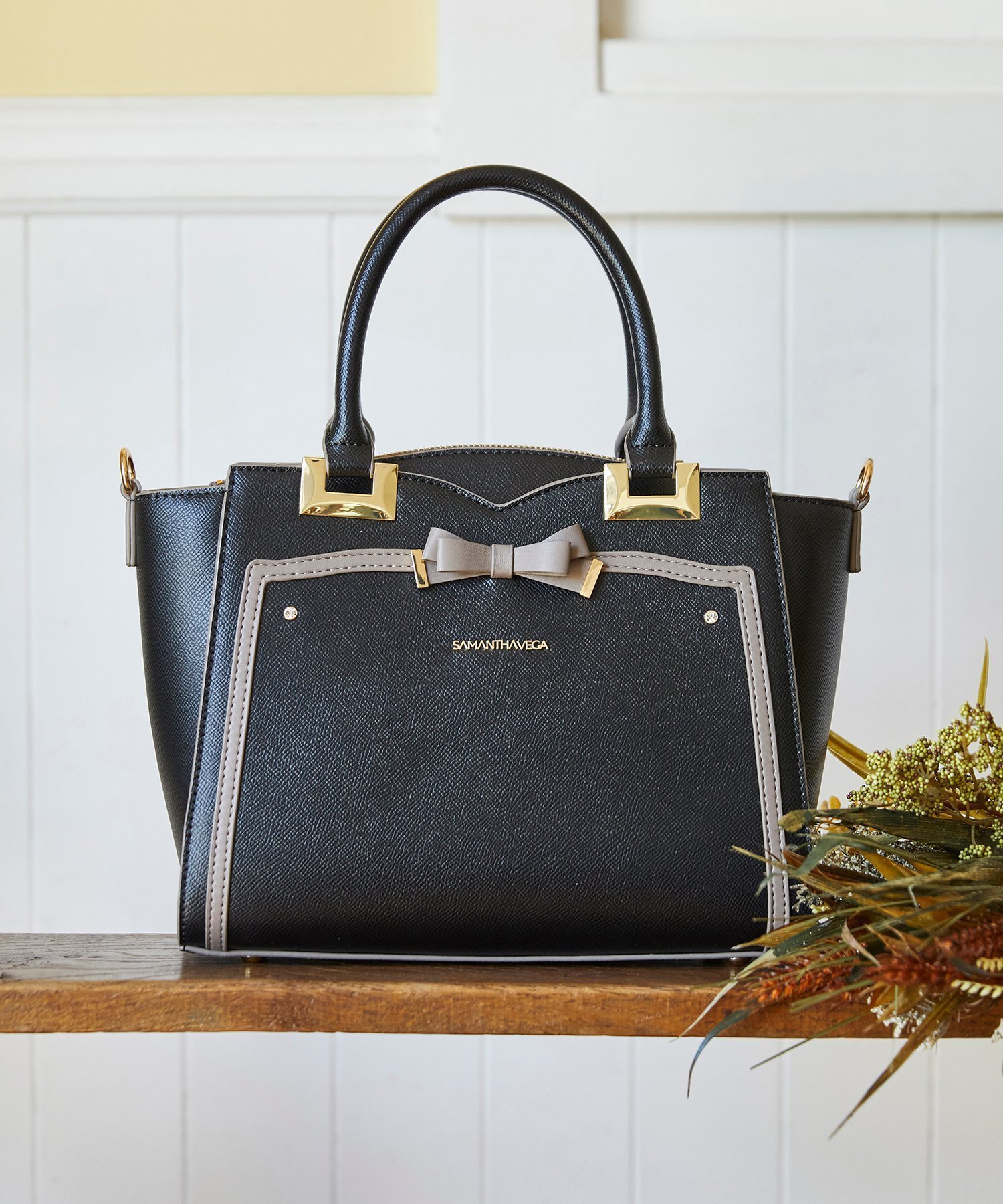 【サマンサ ベガ/SamanthaVega】のソリッドリボントートバッグ 人気、トレンドファッション・服の通販 founy(ファニー) 　ファッション　Fashion　レディースファッション　Fashion for Women　バッグ　Bags　ショルダー　Shoulder, Shoulder Strap　スマホ　Smartphone, Mobile Device　ポケット　Pocket, Pocket Detail　リボン　Ribbon, Bow　日傘　Parasol, UV Umbrella　財布　Wallet, Purse　 other-1|ID: prp329100004820770 ipo3291000000035032531