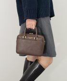 【インター ショシュール/INTER-CHAUSSURES】の【CHRISTIAN VILLA】ボックスシルエットレザーハンドバッグ 人気、トレンドファッション・服の通販 founy(ファニー) ファッション Fashion レディースファッション Fashion for Women バッグ Bags イタリア Italy ベーシック Basic, Essential ボックス Boxy, Box Shape thumbnail DBR|ID: prp329100004820778 ipo3291000000035032637