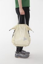 【アンドワンダー/and wander】のsil tote bag 人気、トレンドファッション・服の通販 founy(ファニー) ファッション Fashion レディースファッション Fashion for Women バッグ Bags コーティング Coating, Coated Finish シリコン Silicone, Silicone Material ポケット Pocket, Pocket Detail ラップ Wrap, Wrap Design 旅行 Travel thumbnail off white1|ID: prp329100004820797 ipo3291000000035032901