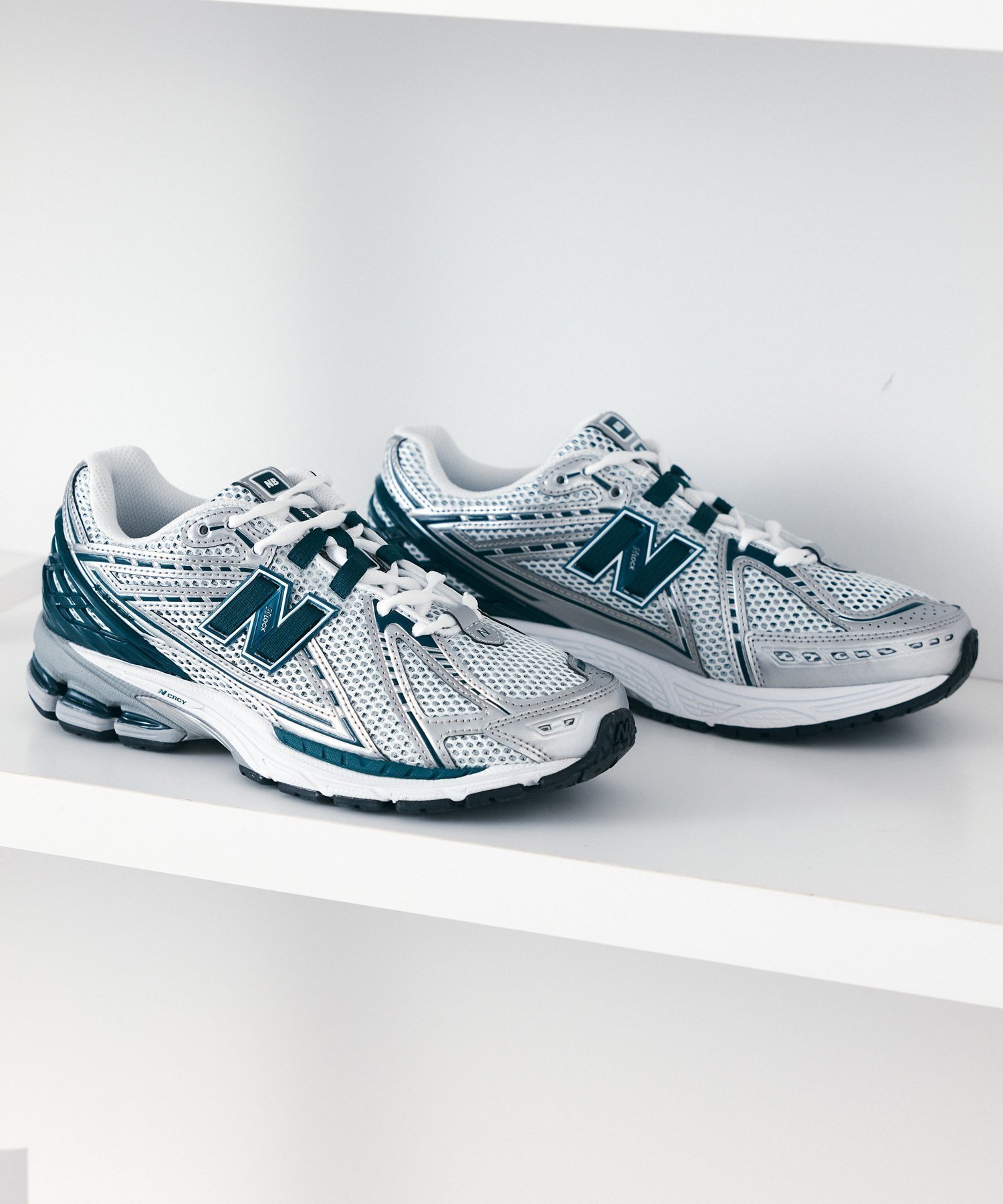 【ニューバランス/new balance】のU1906R CE / U1906R CF インテリア・キッズ・メンズ・レディースファッション・服の通販 founy(ファニー) 　ファッション　Fashion　レディースファッション　Fashion for Women　シューズ　Shoes, Footwear　メッシュ　Mesh, Net Fabric　モダン　Modern, Contemporary　ランニング　Running, Running Wear, Activewear, Jogging　SILVER/BLUE|ID: prp329100004820882 ipo3291000000035033744