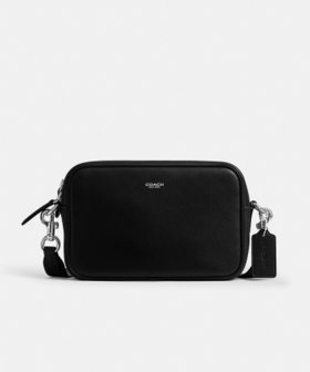 【コーチ/COACH / MEN】の【公式】レディオ カメラ バッグ 人気、トレンドファッション・服の通販 founy(ファニー) ファッション Fashion メンズファッション Fashion for Men バッグ Bags ヴィンテージ Vintage Style カメラ Camera Accessories クラシック Classic, Timeless Style ジップ Zip, Zipper 財布 Wallet, Purse ニューヨーク New York, NYC Style ポケット Pocket, Pocket Detail ラップ Wrap, Wrap Design おすすめ Recommended / Our Picks ギフト プレゼント Gift / Present |ID:prp329100004820917