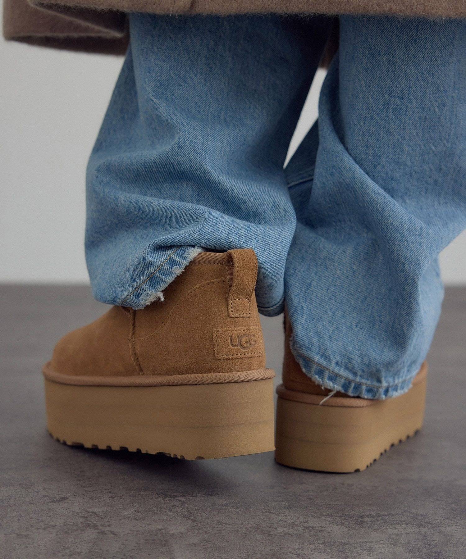 【サロン アダム エ ロペ/SALON adam et rope'】の【UGG(アグ)】クラシック ウルトラ ミニ プラットフォーム インテリア・キッズ・メンズ・レディースファッション・服の通販 founy(ファニー) 　ファッション　Fashion　レディースファッション　Fashion for Women　クラシック　Classic, Timeless Style　キャメル系(26)|ID: prp329100004820946 ipo3291000000035034421