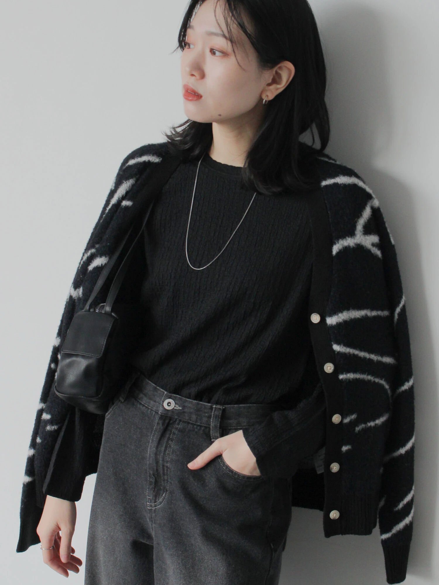 【サマンサモスモス/Samansa Mos2】のふくれジャカードクルーネックプルオーバー 人気、トレンドファッション・服の通販 founy(ファニー) 　ファッション　Fashion　レディースファッション　Fashion for Women　トップス・カットソー　Cut & Sew Tops　カジュアルプルオーバー・ニットトップス　Pullovers & Knit Tops / Casual Pullovers　インナー　Innerwear　シンプル　Simple, Minimal　ジャカード／ジャガード　Jacquard, Woven Pattern　デニム　Denim, Jeans Material　エレガント 上品　Elegant　 other-1|ID: prp329100004820952 ipo3291000000035034474