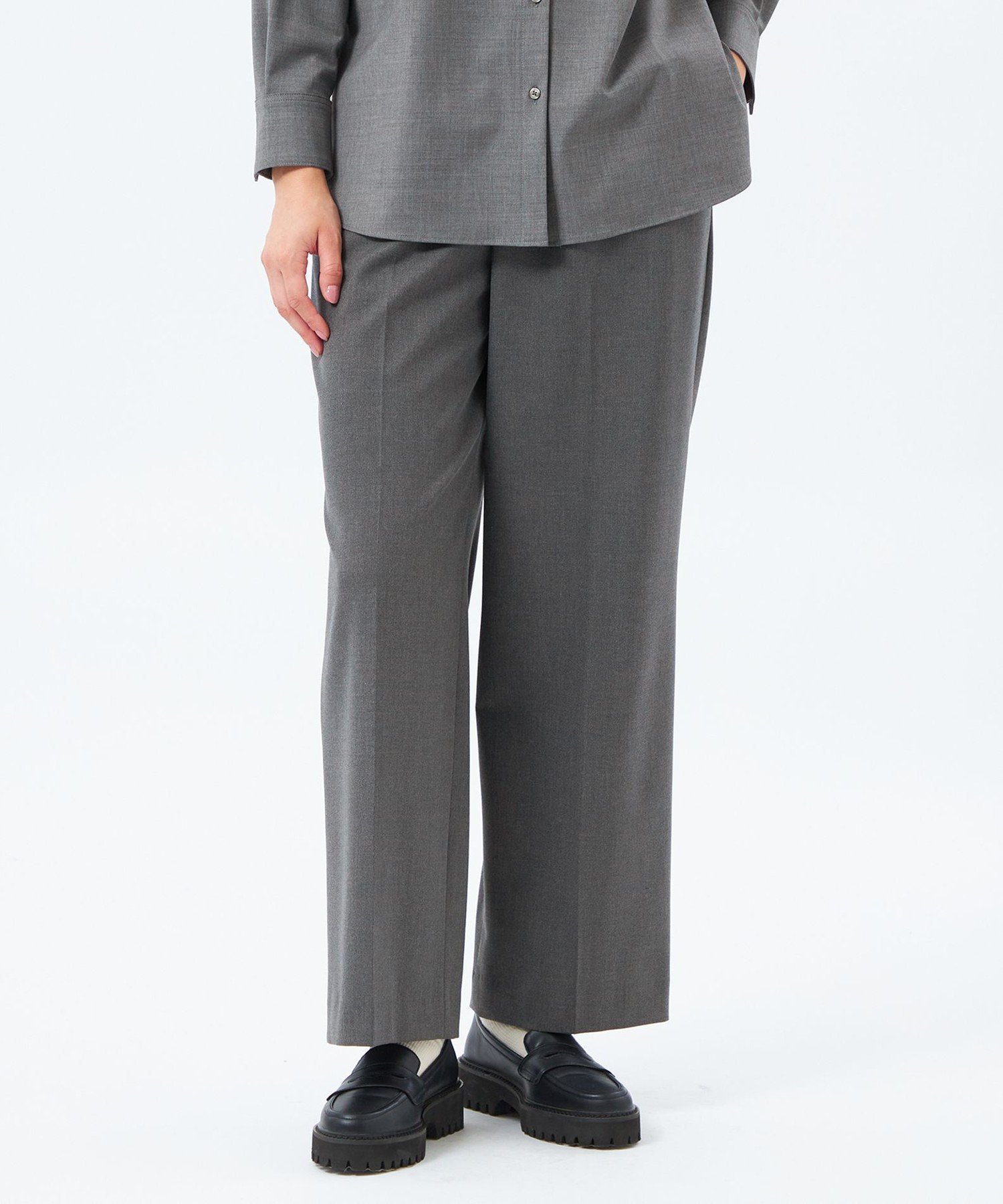 【マッキントッシュ フィロソフィー/MACKINTOSH PHILOSOPHY】のWARM TWILL ワイドパンツ インテリア・キッズ・メンズ・レディースファッション・服の通販 founy(ファニー) 　ファッション　Fashion　レディースファッション　Fashion for Women　パンツ　Pants & Trousers　おすすめ　Recommended / Our Picks　ストレート　Straight, Straight Cut　セットアップ　Set-Up, Coordinated Outfit　ビジネス 仕事 通勤　Business / Work / Commuting　フロント　Front, Front Design　ワイド　Wide, Wide Fit　冬　Winter / This Winter　定番　Standard, Basic Item　秋　Autumn　A/W・秋冬　Autumn/Winter　チャコールグレー|ID: prp329100004821042 ipo3291000000035035651