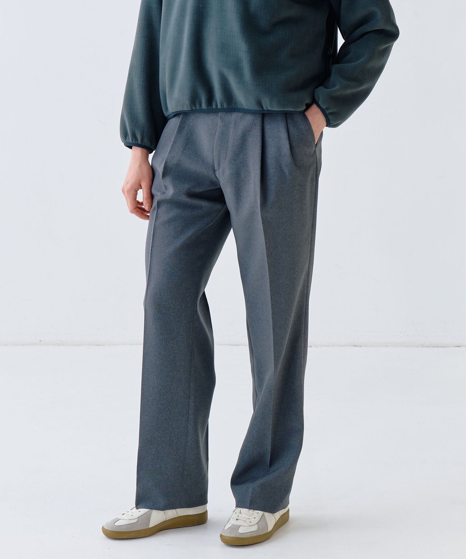 【ビショップ/Bshop】のCHRYSLER PANTS WOMEN インテリア・キッズ・メンズ・レディースファッション・服の通販 founy(ファニー) 　ファッション　Fashion　レディースファッション　Fashion for Women　パンツ　Pants & Trousers　コレクション　Collection, Seasonal Line　スタイリッシュ　Stylish, Fashionable　デニム　Denim, Jeans Material　リアル　Real, Realistic　エレガント 上品　Elegant　GREY|ID: prp329100004821045 ipo3291000000035035704