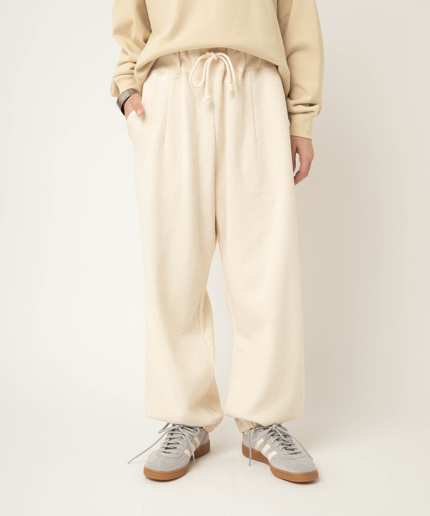 【アールエヌエーエヌ/RNA-N】のR4424 スラブスムースジョガーパンツ 人気、トレンドファッション・服の通販 founy(ファニー) 　ファッション　Fashion　レディースファッション　Fashion for Women　パンツ　Pants & Trousers　リラックス　Relax, Relaxed Fit　 other-1|ID: prp329100004821111 ipo3291000000035036502