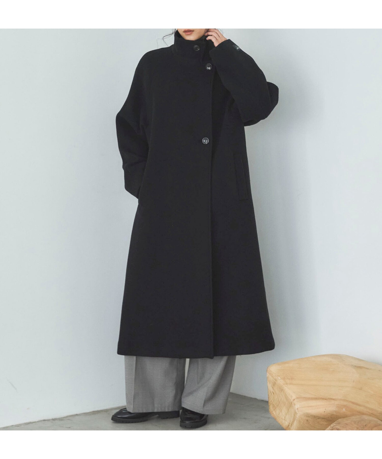 【ドゥ アルシーヴ/Doux archives】のスタンドカラーコート インテリア・キッズ・メンズ・レディースファッション・服の通販 founy(ファニー) 　ファッション　Fashion　レディースファッション　Fashion for Women　アウター　Coat / Outerwear Collection　コート・ロングコート・ピーコート　Long Coats, Peacoats & More　スタンド　Stand Collar, Upright Stand　チェスター　Chester, Chester Coat　定番　Standard, Basic Item　人気　Popular, Best Seller　フォーマル　Formal, Dressy　ビジネス 仕事 通勤　Business / Work / Commuting　BLACK|ID: prp329100004821115 ipo3291000000035036577