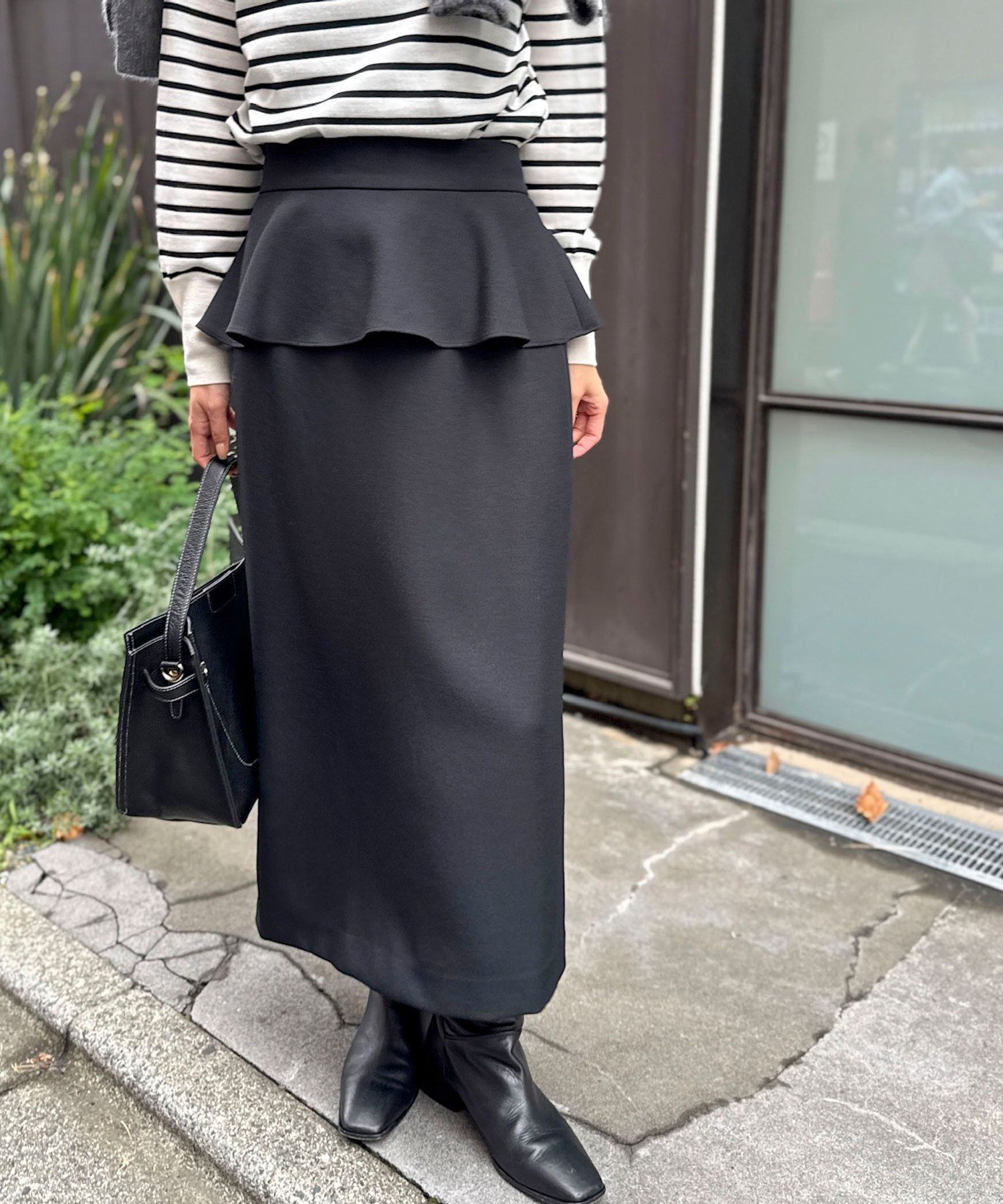 【ノーリーズ/NOLLEY'S】のウォッシャブルペプラムタイトミディスカート インテリア・キッズ・メンズ・レディースファッション・服の通販 founy(ファニー) 　ファッション　Fashion　レディースファッション　Fashion for Women　スカート　Skirts　2025年　2025　2025-2026秋冬・A/W　Autumn/Winter 2025–26 AW25–26　おすすめ　Recommended / Our Picks　シューズ　Shoes, Footwear　ペプラム　Peplum, Flared Hem　ブラック|ID: prp329100004821157 ipo3291000000035037055