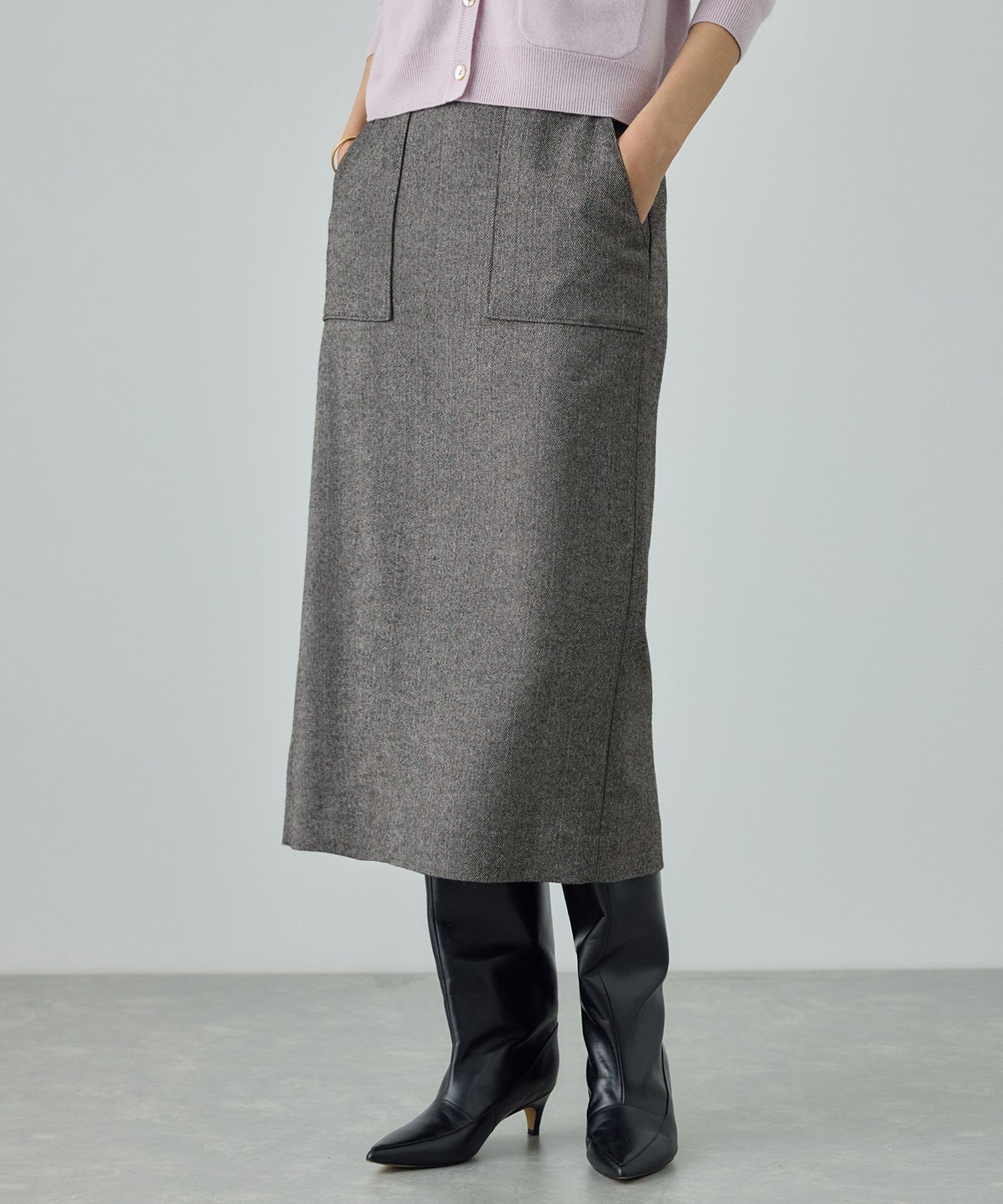 【ロペ/ROPE'】の美人スカート ウールレーヨンポケット付きタイトスカート(ヘリンボーン/グレンチェック)/セットアップ対応 インテリア・キッズ・メンズ・レディースファッション・服の通販 founy(ファニー) 　ファッション　Fashion　レディースファッション　Fashion for Women　セットアップ　Matching Sets　スカート・ミニ/ミディ/マキシ　Skirts / Mini, Midi & Maxi Skirts　アンサンブル　Ensemble Set　ウォーム　Warm Fabric　カットソー　Cut and Sewn Top　カーディガン　Cardigan, Knitwear　ジャケット　Jacket, Outerwear　セットアップ　Set-Up, Coordinated Outfit　チェック　Check, Plaid, Tartan　定番　Standard, Basic Item　ポケット　Pocket, Pocket Detail　おすすめ　Recommended / Our Picks　エレガント 上品　Elegant　ビジネス 仕事 通勤　Business / Work / Commuting　ブラック系(02)|ID: prp329100004821165 ipo3291000000035037119