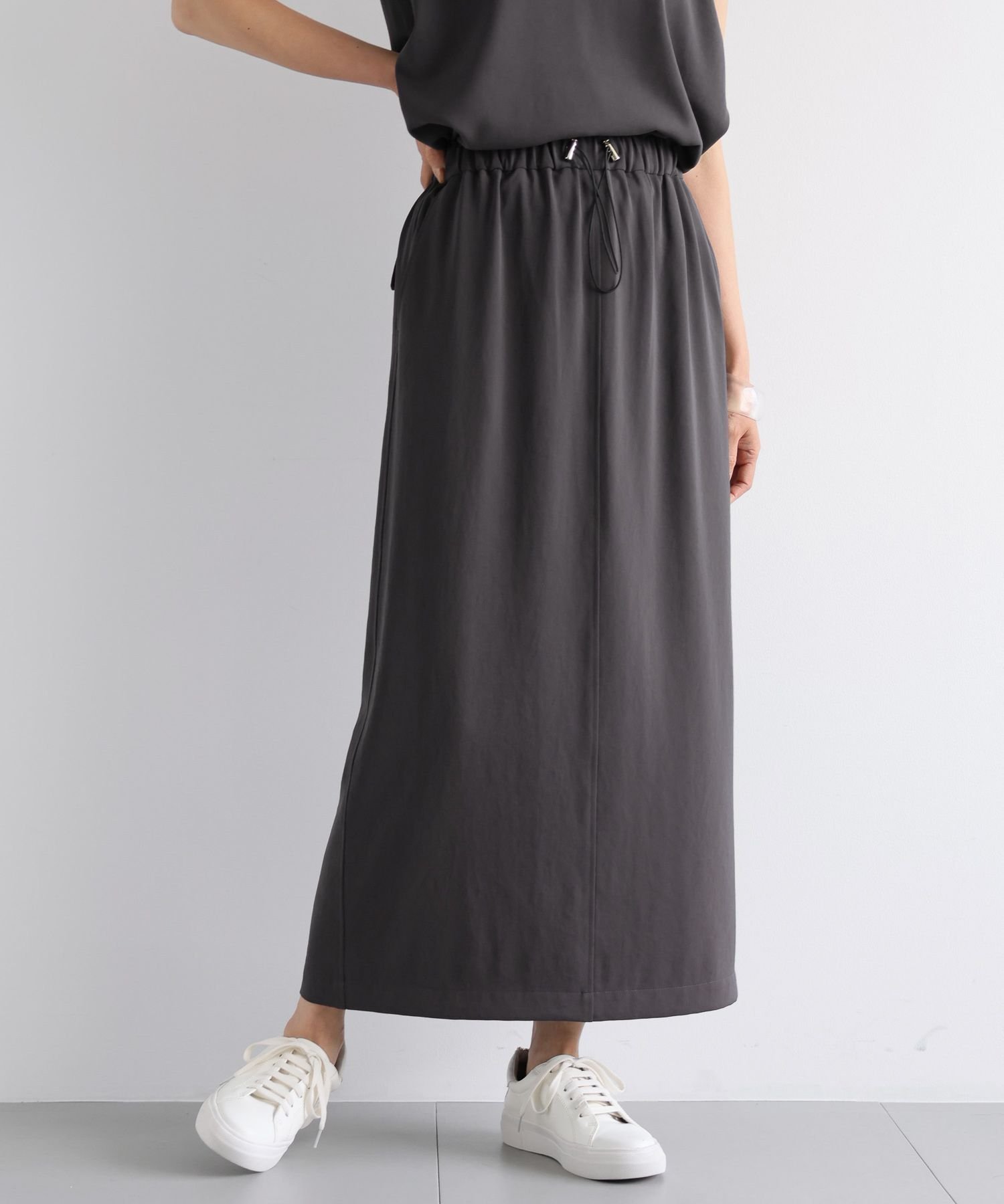 【バンヤードストーム/BARNYARDSTORM】の【『VERY』YouTube紹介アイテム】ダブルクロスドロストスカート インテリア・キッズ・メンズ・レディースファッション・服の通販 founy(ファニー) 　ファッション　Fashion　レディースファッション　Fashion for Women　スカート　Skirts　ヴィンテージ　Vintage Style　カットソー　Cut and Sewn Top　カーディガン　Cardigan, Knitwear　キャップ　Cap, Baseball Cap　キャミ　Camisole, Cami Top　軽量　Lightweight, Ultra Light　サテン　Satin, Glossy Fabric　シアー　Sheer, See-Through　セットアップ　Set-Up, Coordinated Outfit　ダブル　Double, Double-Breasted　定番　Standard, Basic Item　ポケット　Pocket, Pocket Detail　ミリタリー　Military, Army Style　楽ちん　Easy Fit, Comfortable　エレガント 上品　Elegant　チャコール18|ID: prp329100004821175 ipo3291000000035037225