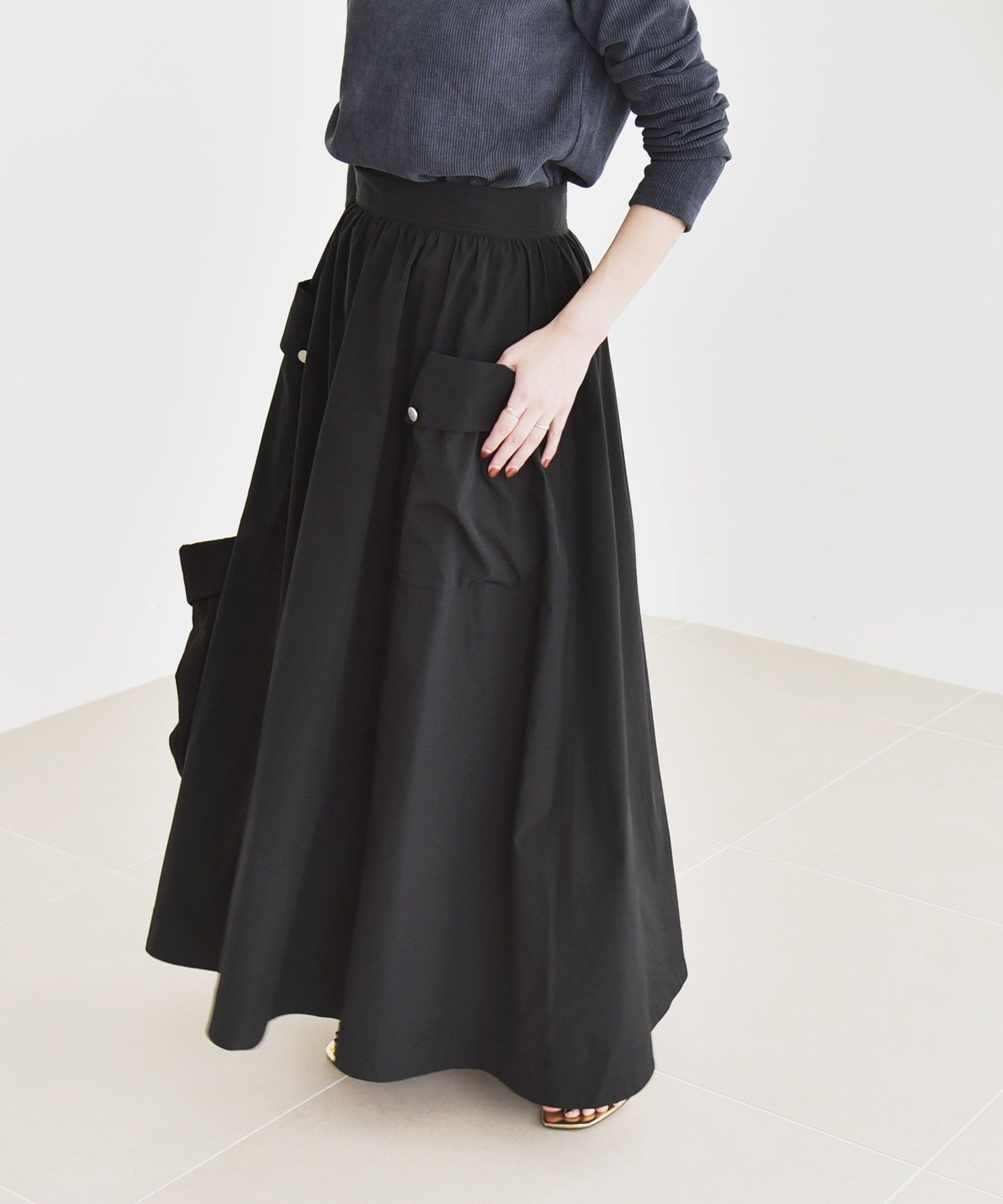 【シップス フォー ウィメン/SHIPS】のquaranciel 洗濯機可能 タイプライター ギャザー フレア ポケット スカート インテリア・キッズ・メンズ・レディースファッション・服の通販 founy(ファニー) 　ファッション　Fashion　レディースファッション　Fashion for Women　スカート　Skirts　洗える　Machine Washable　秋　Autumn　ギャザー　Gathered, Ruffled　コンパクト　Compact, Small Size　シンプル　Simple, Minimal　タイプライター　Typewriter Fabric, Crisp Cotton　バランス　Balance, Style Balance　フレア　Flare, Flared　ポケット　Pocket, Pocket Detail　おすすめ　Recommended / Our Picks　夏　Summer　2025年　2025　2025-2026秋冬・A/W　Autumn/Winter 2025–26 AW25–26　ブラック|ID: prp329100004821179 ipo3291000000035037293