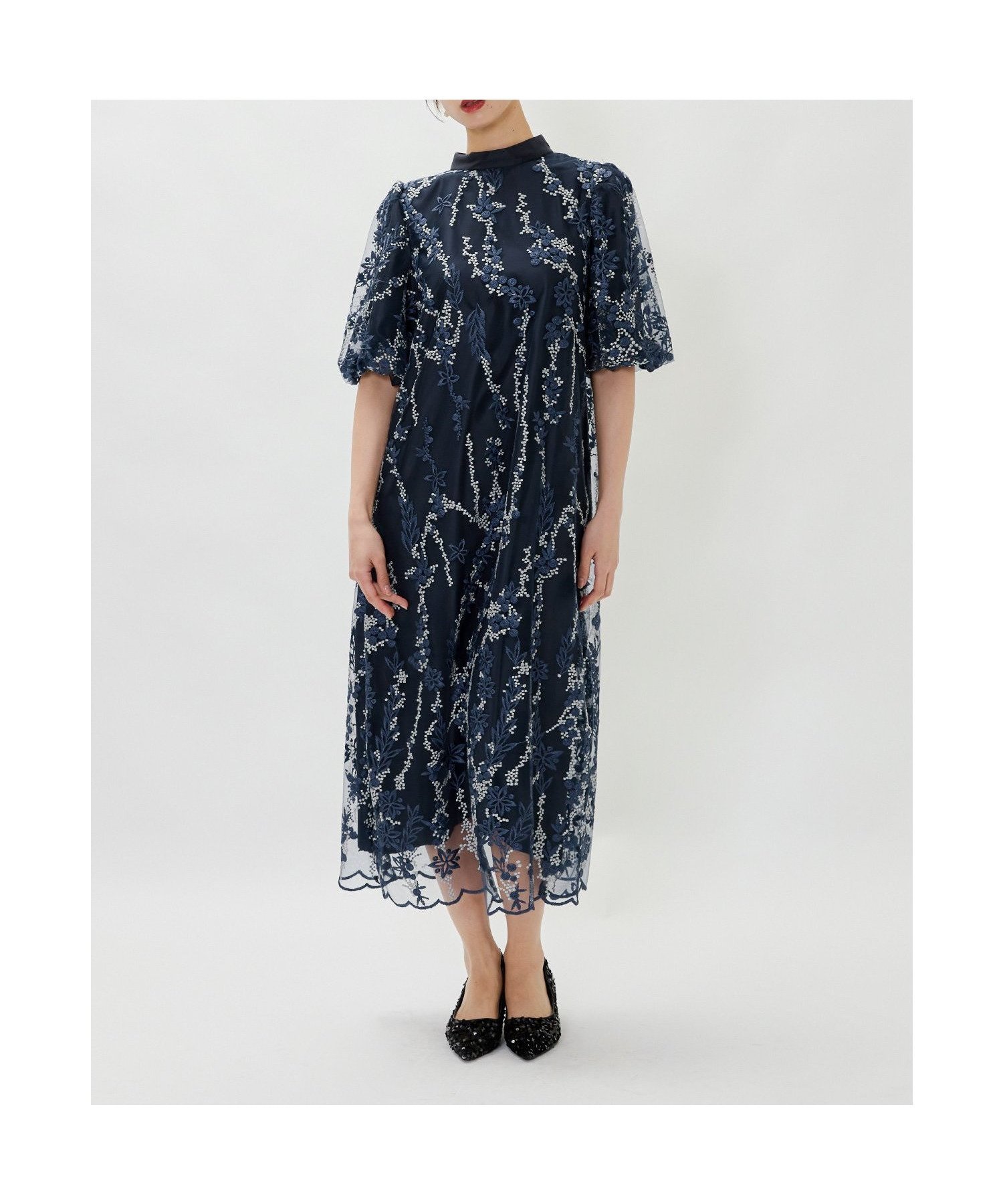 【ビーフラット/bflat】の刺繍レースAラインドレス マタニティ 妊婦 結婚式 二次会 成人式 同窓会 インテリア・キッズ・メンズ・レディースファッション・服の通販 founy(ファニー) 　ファッション　Fashion　レディースファッション　Fashion for Women　ワンピース　Dresses　フォーマル・パーティードレス・結婚式用ドレス　Elegant & Casual Dresses　おすすめ　Recommended / Our Picks　スタンド　Stand Collar, Upright Stand　スリーブ　Sleeve, Long Sleeve / Short Sleeve　ドレス　Dress, One-Piece　レース　Lace, Lace Fabric　エレガント 上品　Elegant　二次会　After Party　披露宴　Wedding Reception　結婚式　Wedding　ネイビー|ID: prp329100004821287 ipo3291000000035039023