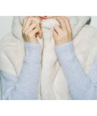 【ビアンカ/BIANCA】の【トレンドコーデ】中わた入りフーデッドファージレ 人気、トレンドファッション・服の通販 founy(ファニー) ファッション Fashion レディースファッション Fashion for Women アウター Coat / Outerwear Collection トップス・カットソー Cut & Sew Tops ベスト&ジレ / 重ね着スタイル Vests & Gilets 春 Spring 秋 Autumn スリーブ Sleeve, Long Sleeve / Short Sleeve ファブリック Fabric, Textile フェイクファー Faux Fur, Imitation Fur フォルム Silhouette, Form フレンチ French, French Style 冬 Winter / This Winter おすすめ Recommended / Our Picks thumbnail オフホワイト|ID: prp329100004821335 ipo3291000000035039828