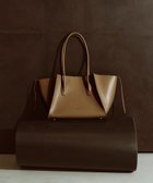 【アダム エ ロペ/ADAM ET ROPE'】の【PFT】Spread Large_スムース 人気、トレンドファッション・服の通販 founy(ファニー) ファッション Fashion レディースファッション Fashion for Women 軽量 Lightweight, Ultra Light ショルダー Shoulder, Shoulder Strap スリム Slim, Slim Fit なめらか Smooth, Silky Texture フォルム Silhouette, Form ポケット Pocket, Pocket Detail 別注 Limited Edition, Custom Order エレガント 上品 Elegant thumbnail ブラウン系(24)|ID: prp329100004821387 ipo3291000000035040691