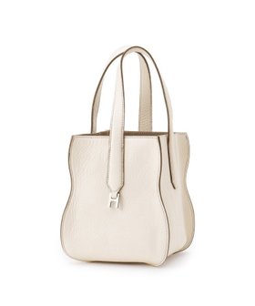 【ヒロフ/HIROFU】の【ヌーヴォラ】レザートートバッグ S 本革 ミニバッグ(商品番号 P25-20018) 人気、トレンドファッション・服の通販 founy(ファニー) ファッション Fashion レディースファッション Fashion for Women バッグ Bags イタリア Italy ウェーブ Wavy Pattern コンパクト Compact, Small Size シルバー Silver, Metallic Silver ジュエリー Jewelry, Accessories スマート Smart, Elegant 財布 Wallet, Purse パターン Pattern, Design Print フォルム Silhouette, Form フラップ Flap, Flap Pocket ボンディング Bonding, Bonded Fabric ポケット Pocket, Pocket Detail メタル Metal, Metal Parts おすすめ Recommended / Our Picks 旅行 Travel スーツケース キャリーケース Suitcase / Carry Case エレガント 上品 Elegant クリスマス X'mas Christmas / X'mas ギフト プレゼント Gift / Present |ID:prp329100004821389