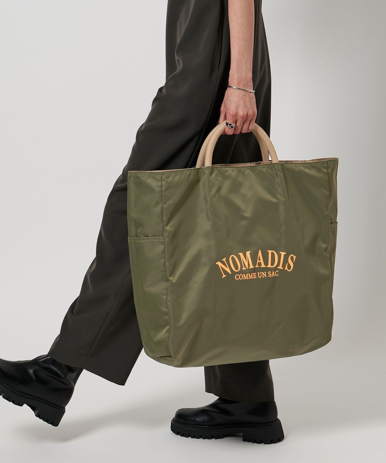 【ユナイテッドアローズ/UNITED ARROWS】のNOMADIS SAC2/16 トートバッグ インテリア・キッズ・メンズ・レディースファッション・服の通販 founy(ファニー) 　ファッション　Fashion　レディースファッション　Fashion for Women　バッグ　Bags　ポケット　Pocket, Pocket Detail　リバーシブル　Reversible, Two-Sided　ワーク　Workwear, Utility Style　人気　Popular, Best Seller　旅行　Travel　OLIVE|ID: prp329100004821469 ipo3291000000035043351
