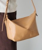 【ラシット/russet】のエナメルワンショルダーバッグ 人気、トレンドファッション・服の通販 founy(ファニー) ファッション Fashion レディースファッション Fashion for Women バッグ Bags エナメル Patent Leather コーティング Coating, Coated Finish 軽量 Lightweight, Ultra Light ショルダー Shoulder, Shoulder Strap トレンド Trend, Trending Now フォルム Silhouette, Form ポケット Pocket, Pocket Detail モダン Modern, Contemporary 日本製 Made In Japan エレガント 上品 Elegant 2025年 2025 2025-2026秋冬・A/W Autumn/Winter 2025–26 AW25–26 thumbnail モカ|ID: prp329100004821486 ipo3291000000035043617