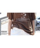 【ルクールブラン/le.coeur blanc】の【PEANUTS】ピグメントTシャツ 人気、トレンドファッション・服の通販 founy(ファニー) ファッション Fashion レディースファッション Fashion for Women トップス・カットソー Cut & Sew Tops シャツ・ブラウス・オフィスカジュアル Elegant Blouses & Button-Ups ロングTシャツ・Tシャツ Longline T-Shirts & Tees インナー Innerwear キャミワンピース Cami Dress, Slip Dress キャラクター Character, Licensed Characters ジャケット Jacket, Outerwear プリント Print, Printed Pattern ヴィンテージ Vintage Style エレガント 上品 Elegant 夏 Summer thumbnail ブラウン|ID: prp329100004821497 ipo3291000000035043694